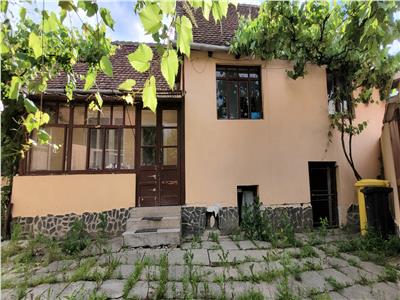 casa com.Poplaca,la 8 km de oras Sibiu